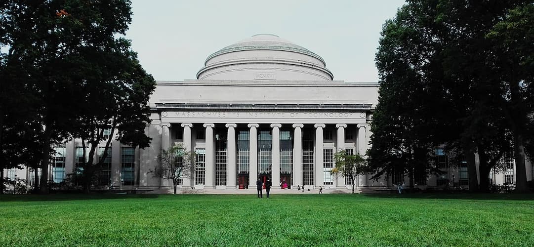 Để trở thành sinh viên MIT chắc chắn bạn phải có điểm học tập rất cao (ảnh: internet).